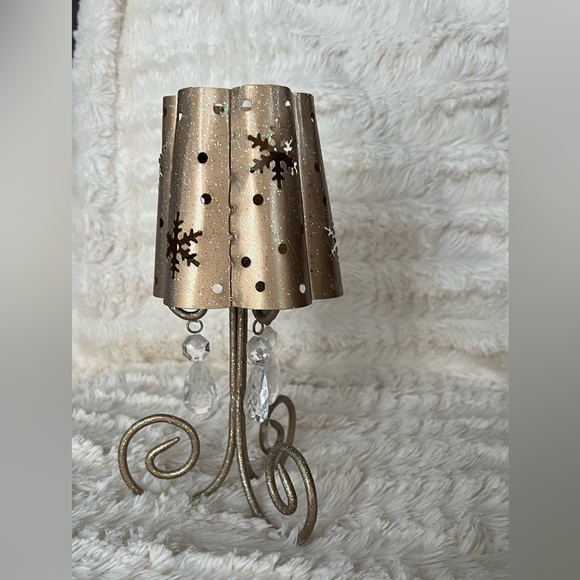 Sparkly Gold painted chandelier candle holder Christmas decor - Picture 4 of 7